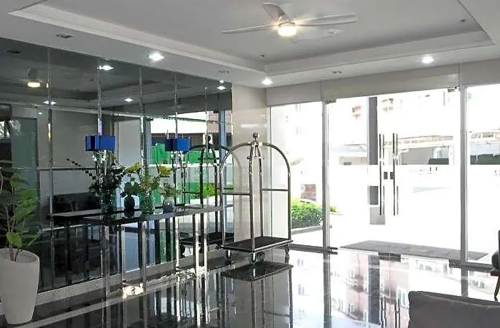 Hotel Apparate Staycation And Events 3*